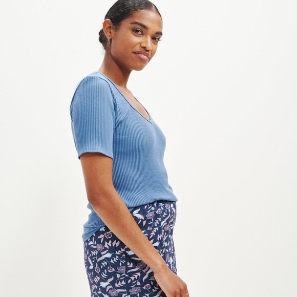 Amour Vert Arlo Paris Rib Top in Horizon - Picture 2 of 4